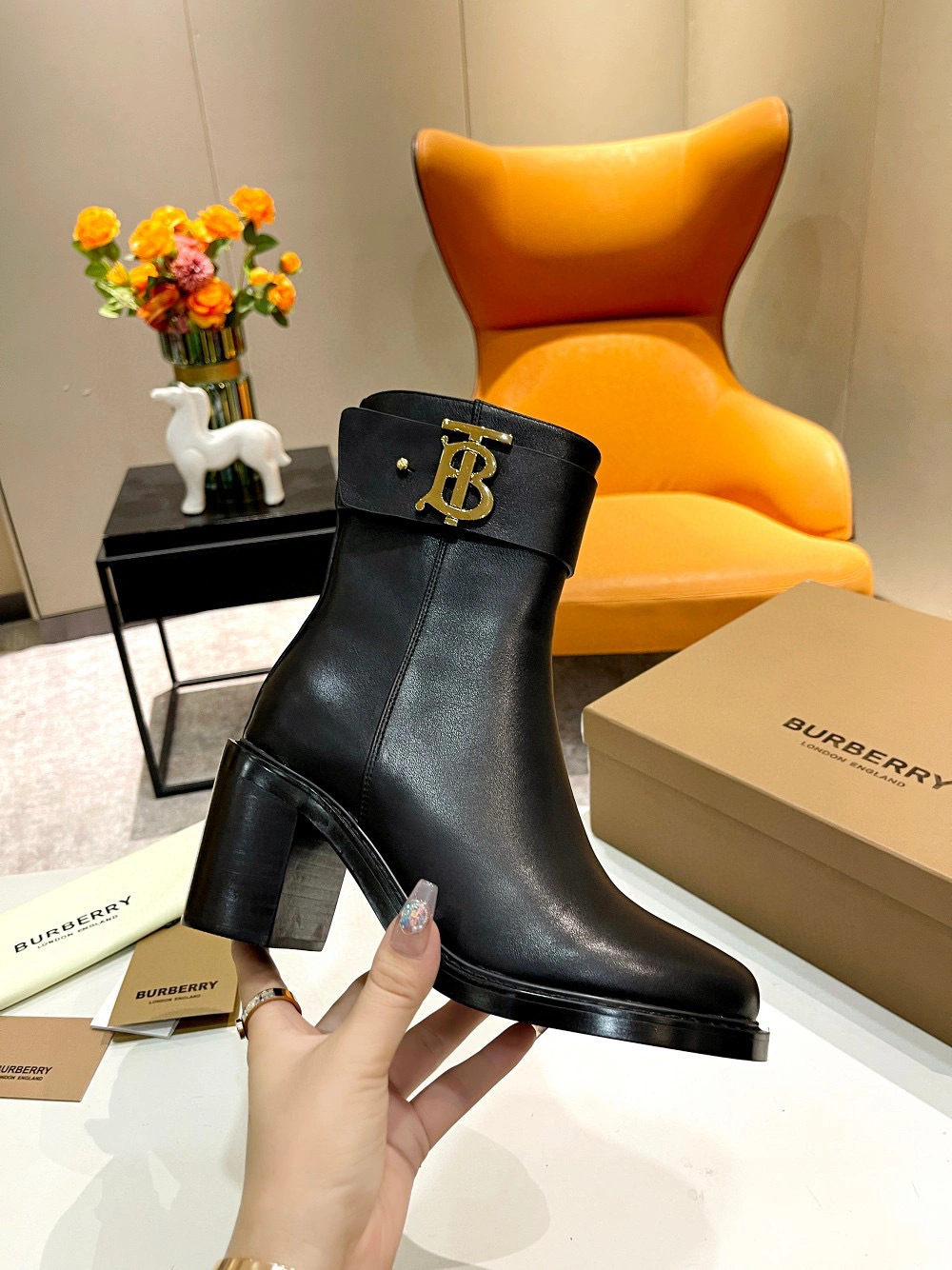 &coco- 2022 ，height （18cm）， heel height 7.5cm， ：Sheepskin item:B-X198J1911
